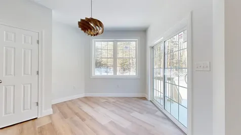 236 Leos Lane Georgia VT 05478