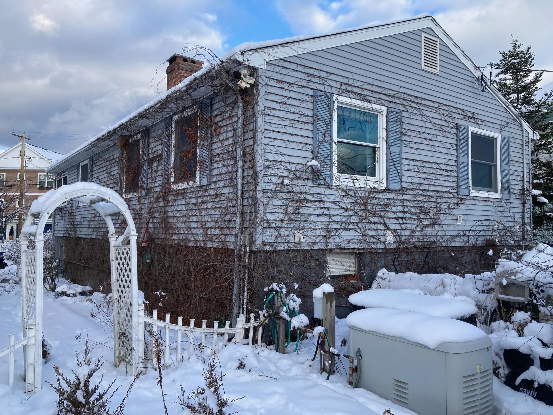 20 Campton Street Hampton NH 03842
