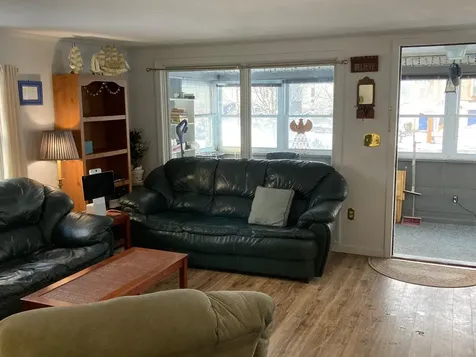 20 Campton Street Hampton NH 03842