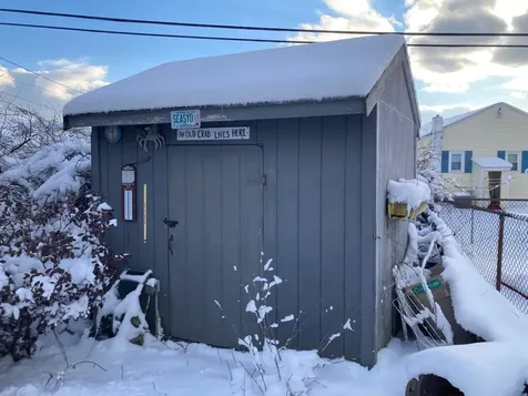 20 Campton Street Hampton NH 03842