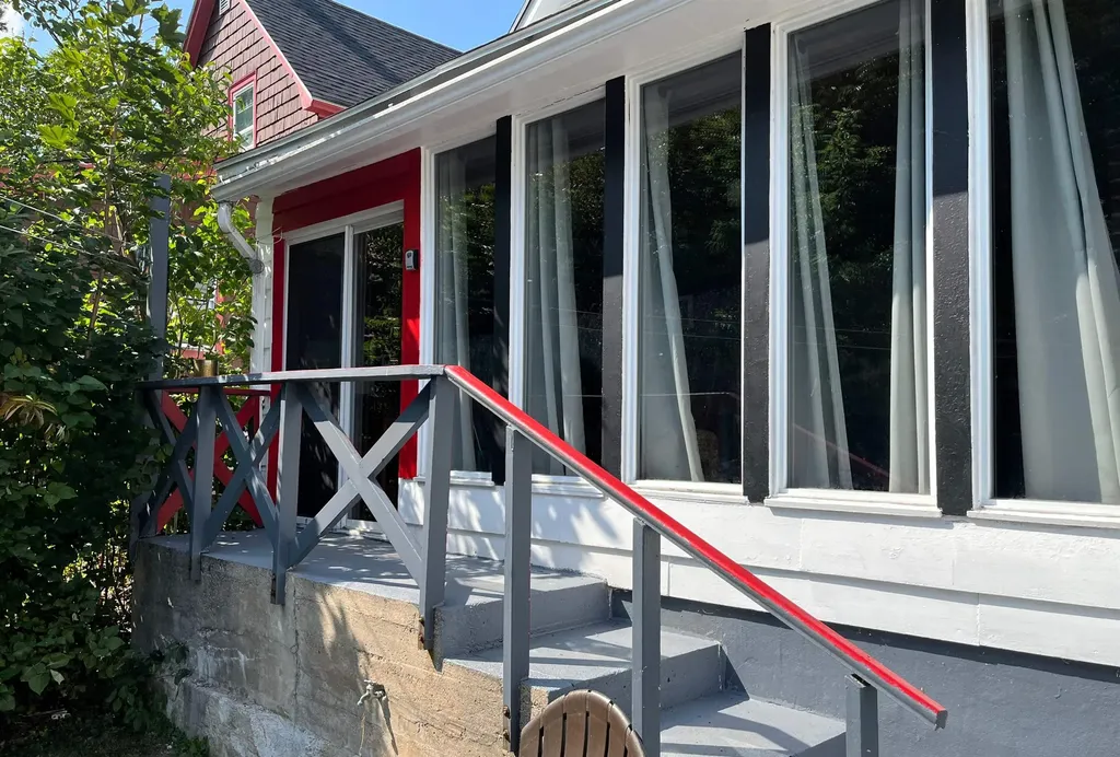 17 Second Street Gorham NH 03581