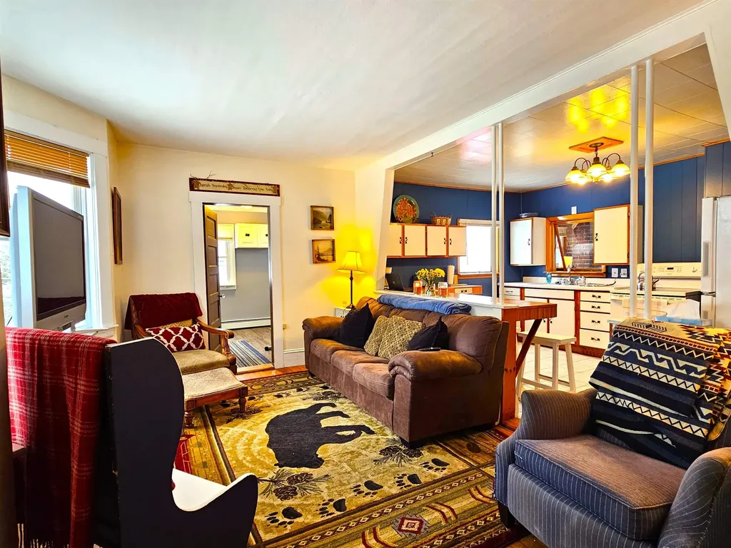 17 Second Street Gorham NH 03581