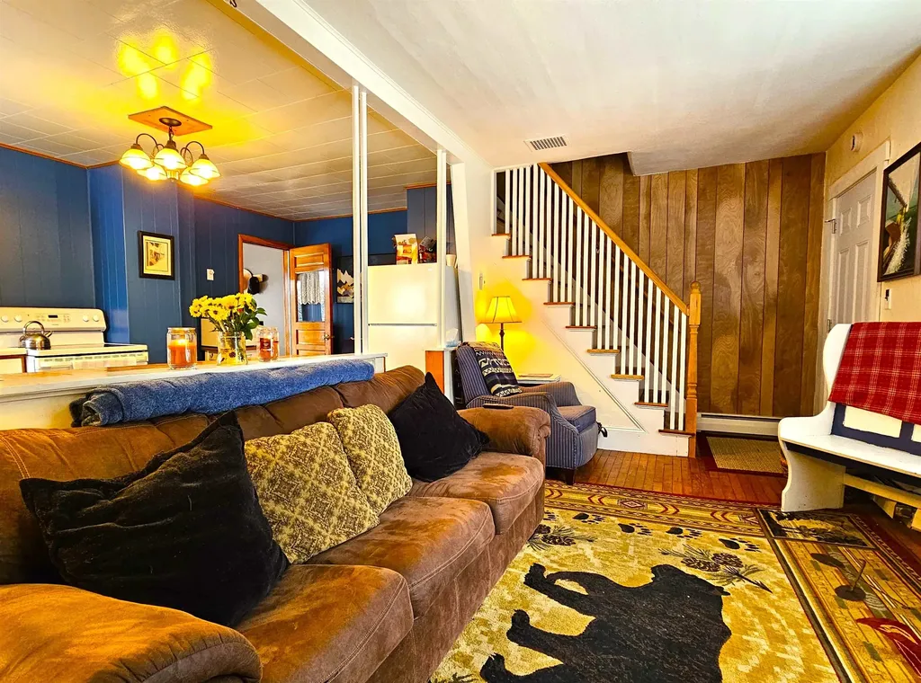 17 Second Street Gorham NH 03581