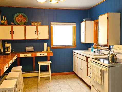 17 Second Street Gorham NH 03581