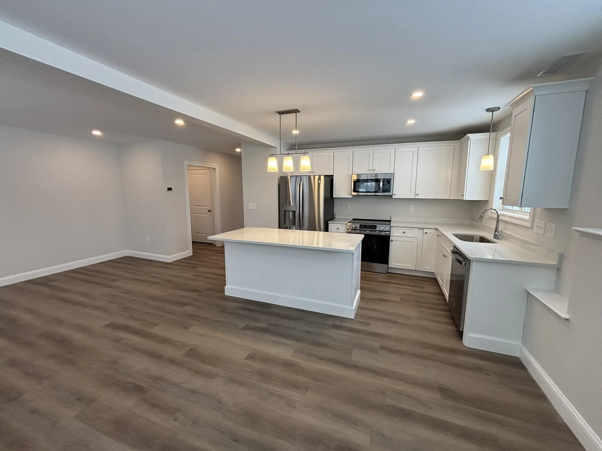 19 Woodmans Lane Peterborough NH 03458