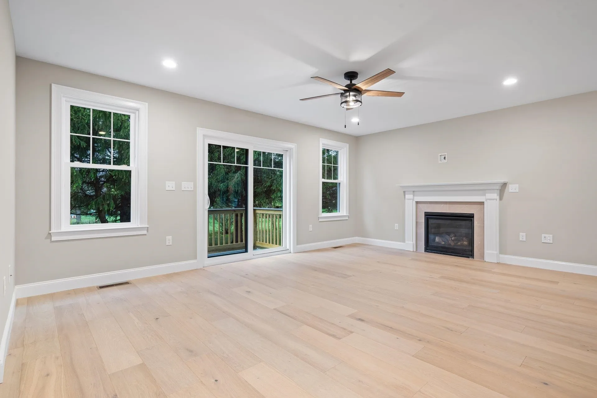 214 A Pembroke Street Pembroke NH 03275