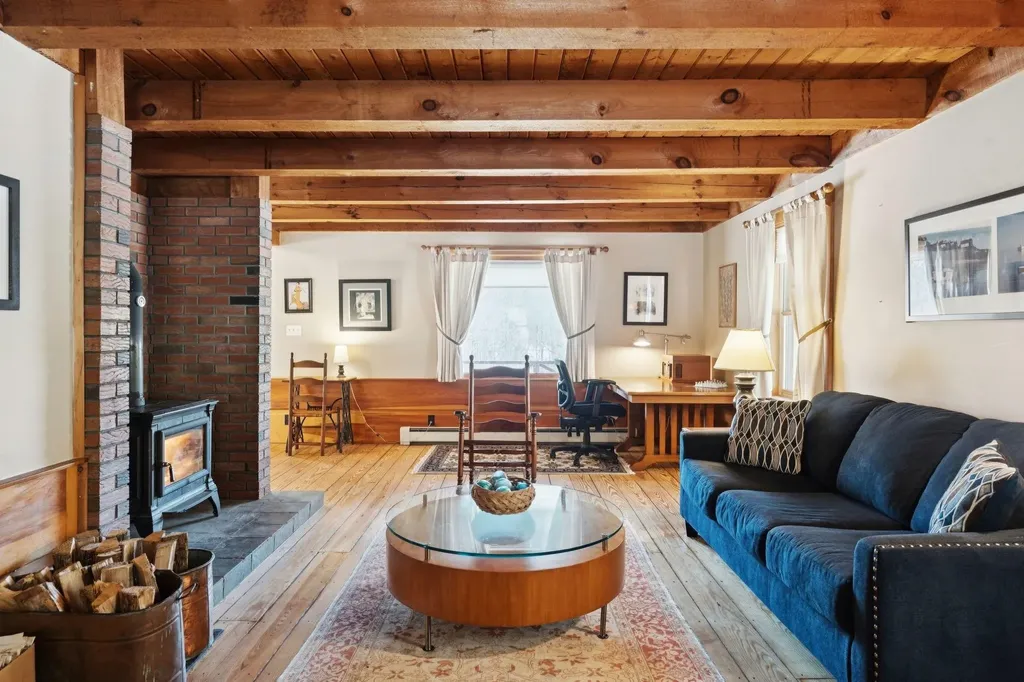 8 Laclair Drive Cornish NH 03745