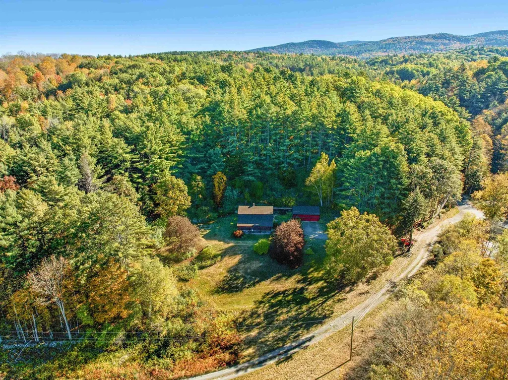 8 Laclair Drive Cornish NH 03745