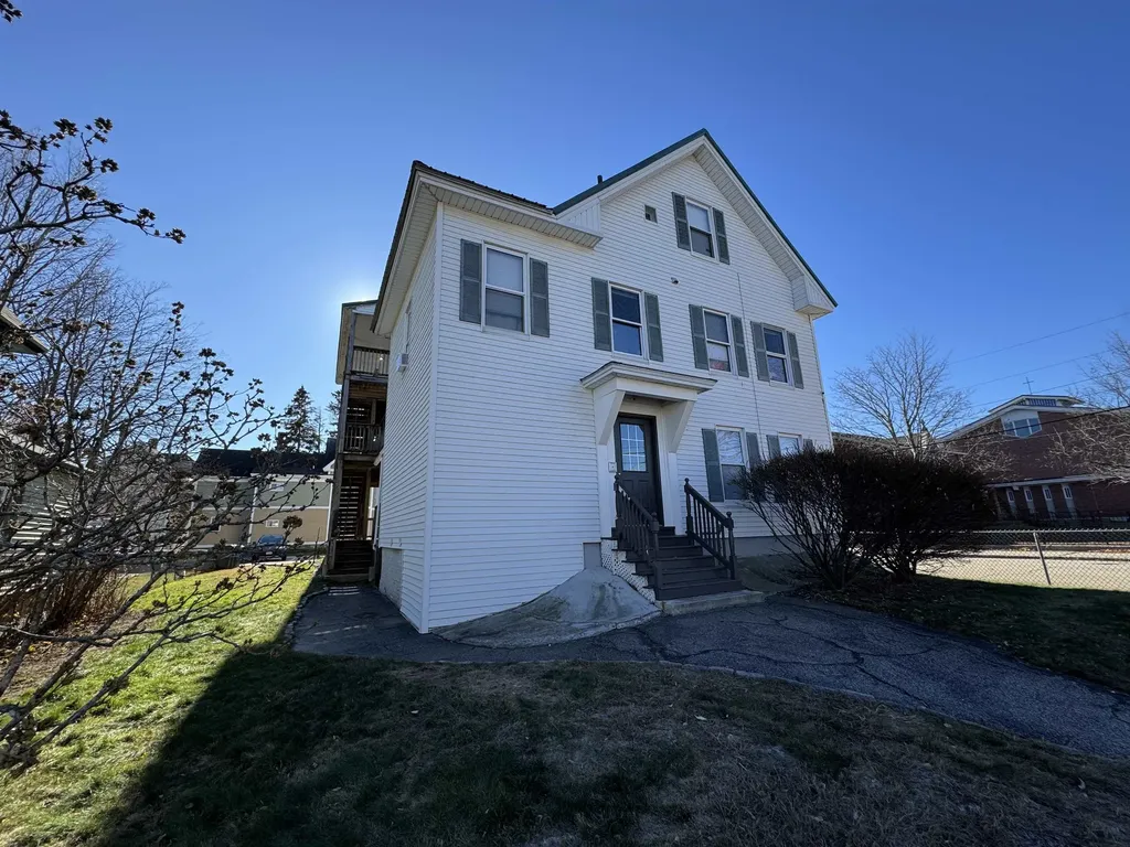 62 Ferry Street Manchester NH 03102