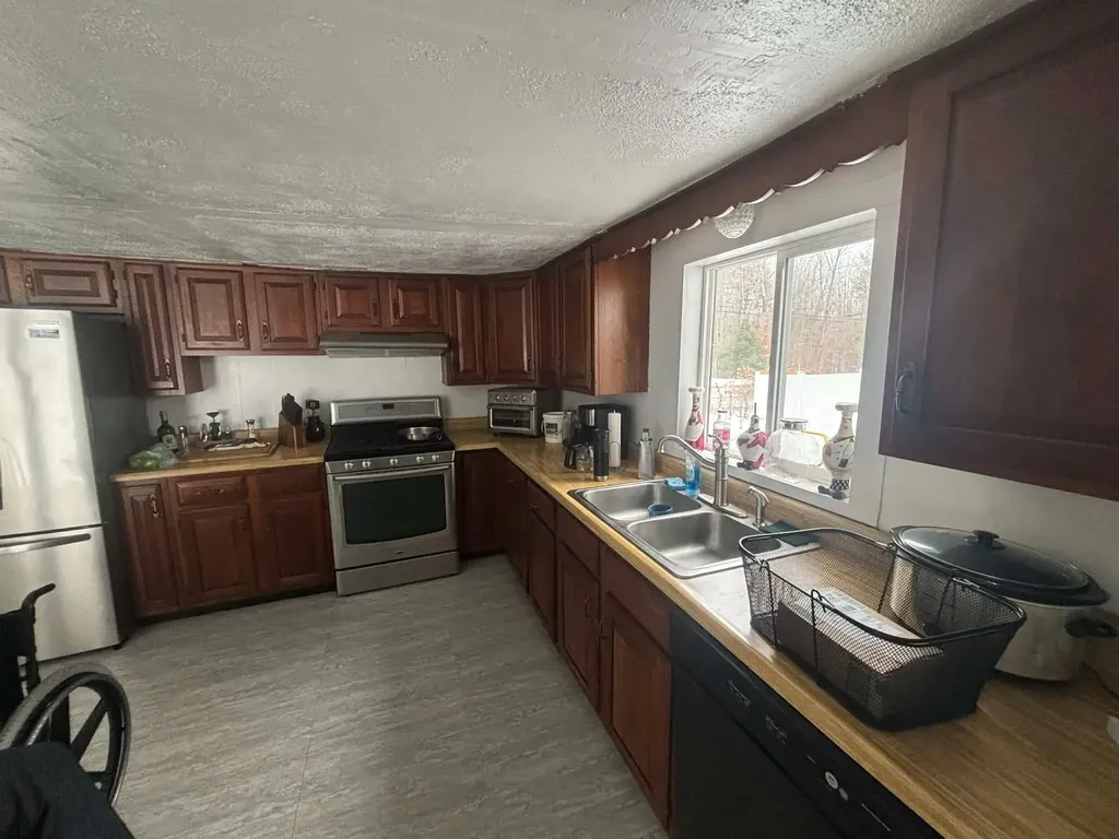 257 Exeter Road Epping NH 03042