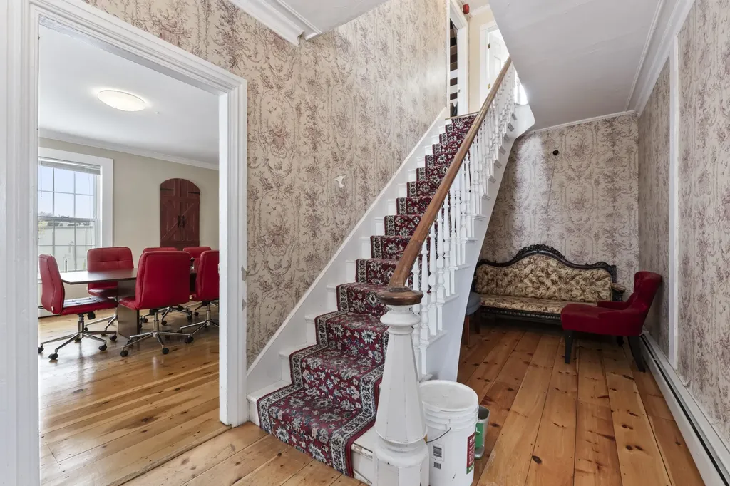 2204 Woodbury Avenue Newington NH 03801