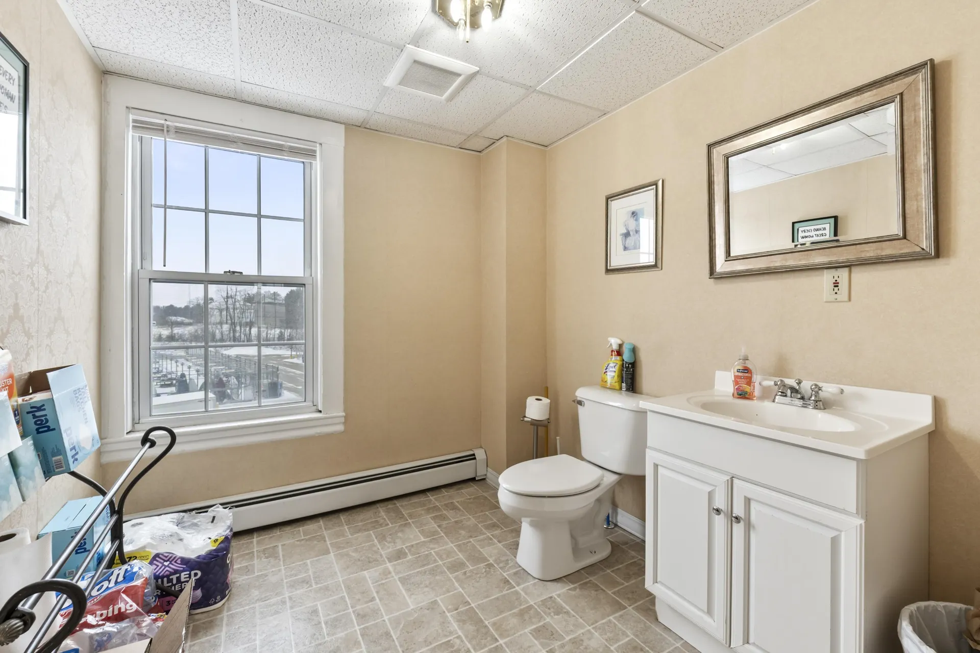 2204 Woodbury Avenue Newington NH 03801