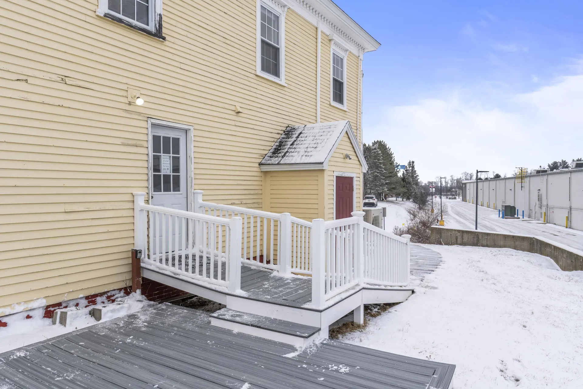 2204 Woodbury Avenue Newington NH 03801