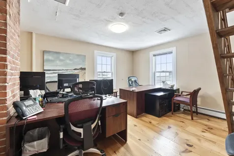 2204 Woodbury Avenue Newington NH 03801
