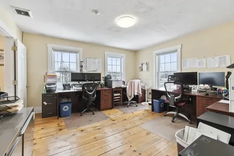 2204 Woodbury Avenue Newington NH 03801