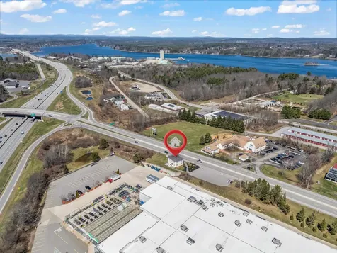 2204 Woodbury Avenue Newington NH 03801