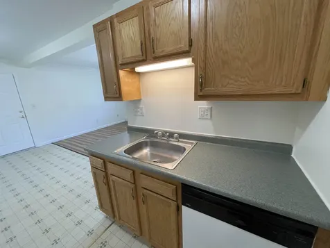 3961 Old Brown Avenue Manchester NH 03103