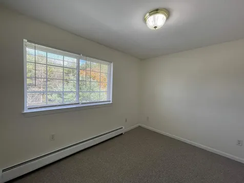 3961 Old Brown Avenue Manchester NH 03103