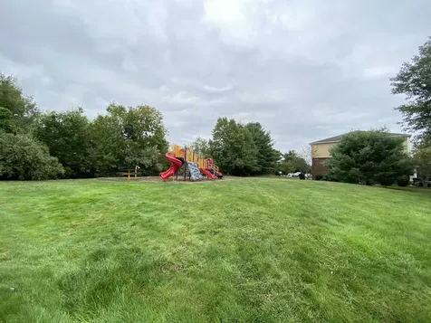 3961 Old Brown Avenue Manchester NH 03103