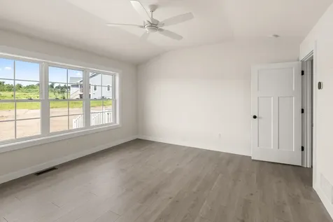 435 Commodore Drive Vergennes VT 05491