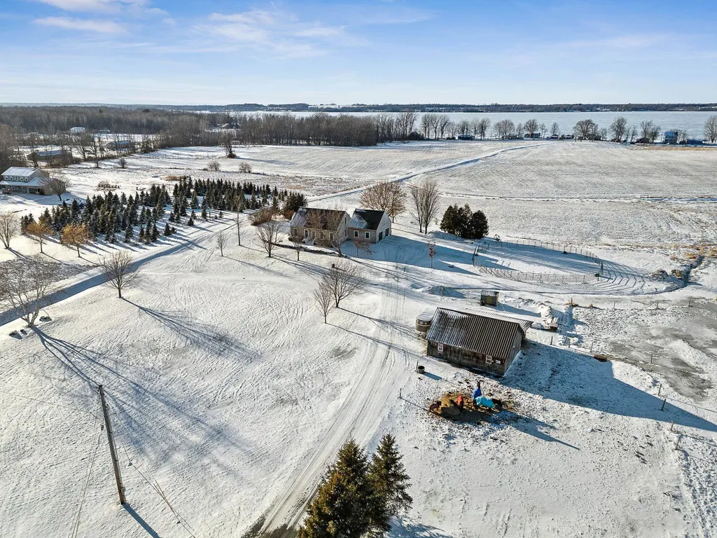 61 Campbell Bay Road Swanton VT 05488