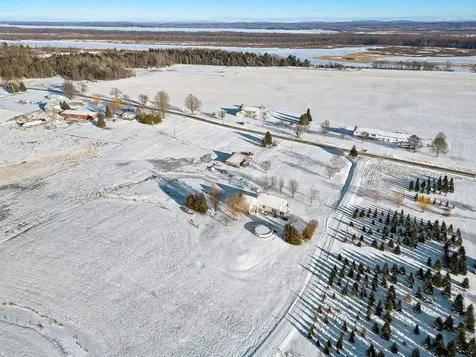 61 Campbell Bay Road Swanton VT 05488