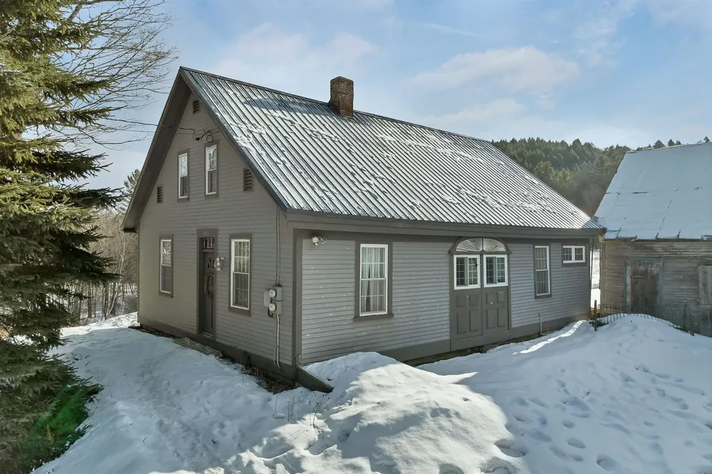 1311 Tatro Hill Road Randolph VT 05060