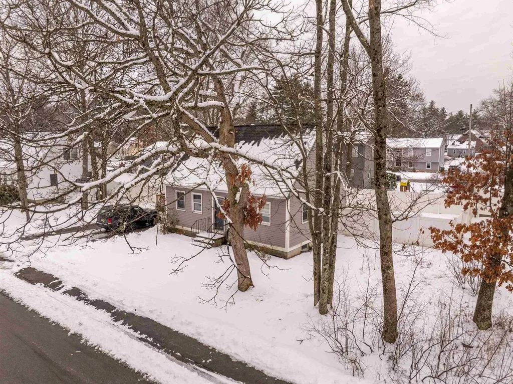 7 Kim Lane Rochester NH 03867