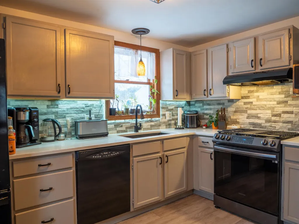 7 Kim Lane Rochester NH 03867