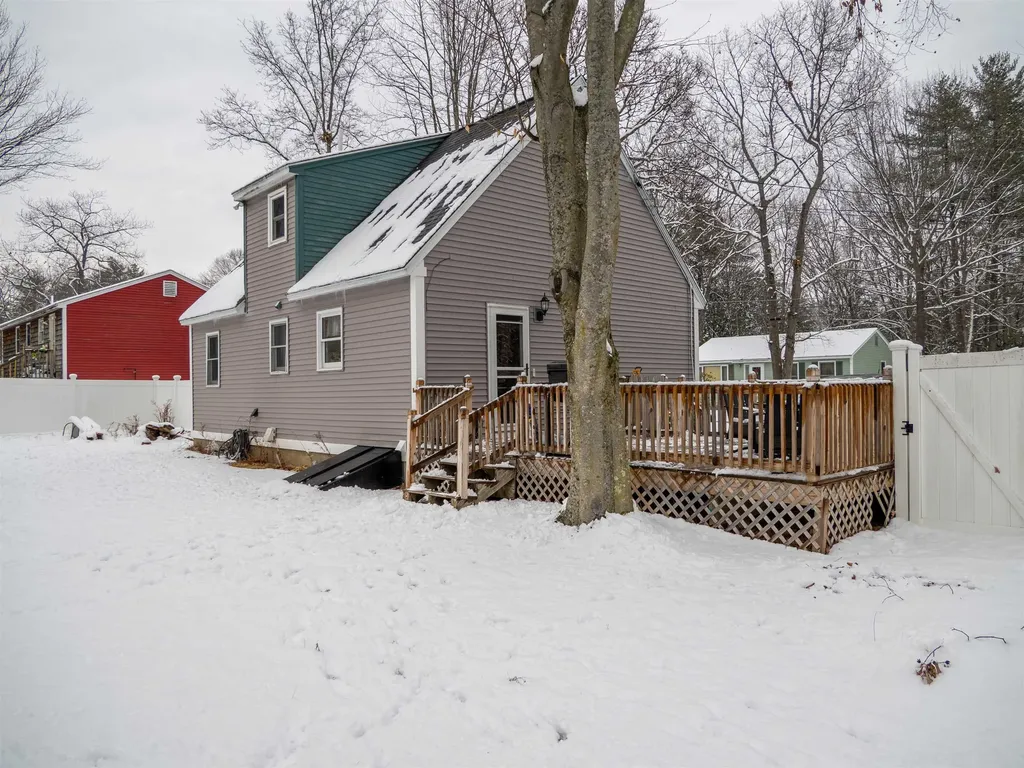 7 Kim Lane Rochester NH 03867