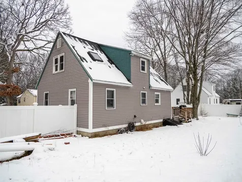 7 Kim Lane Rochester NH 03867