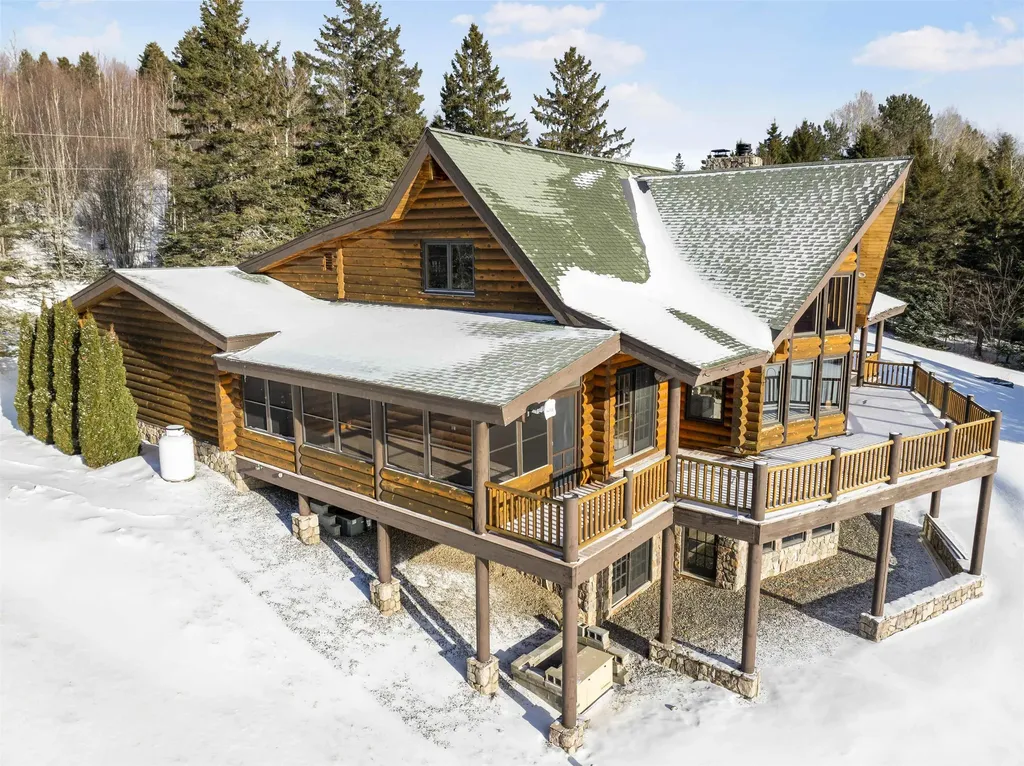 98 Harvey Swell Road Colebrook NH 03576