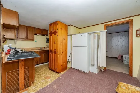 731 Hilldale Avenue Haverhill MA 01832