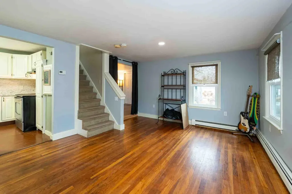 49 Jaffrey Road Peterborough NH 03458