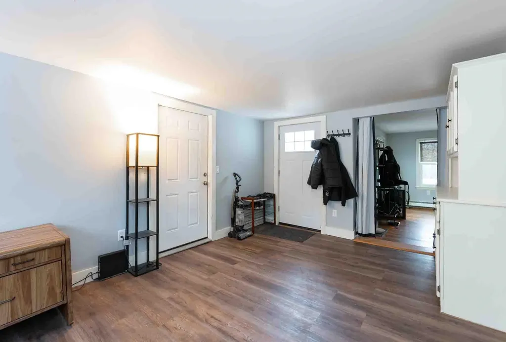 49 Jaffrey Road Peterborough NH 03458