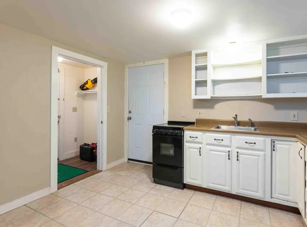 49 Jaffrey Road Peterborough NH 03458