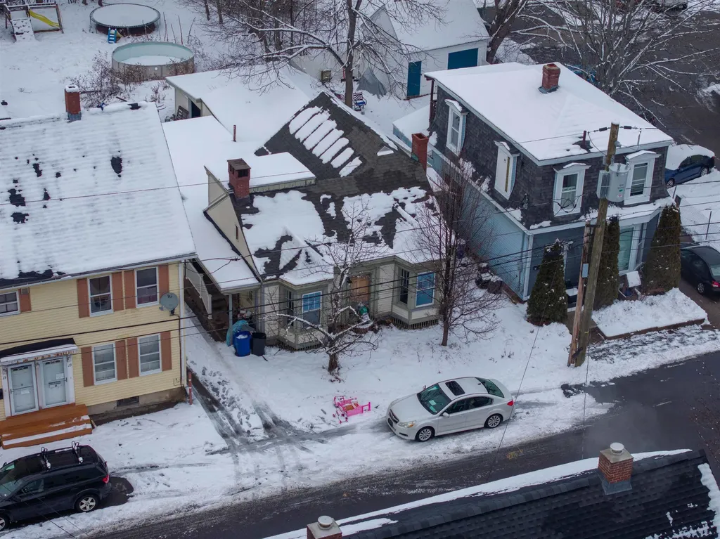 9-11 South Street Somersworth NH 03878