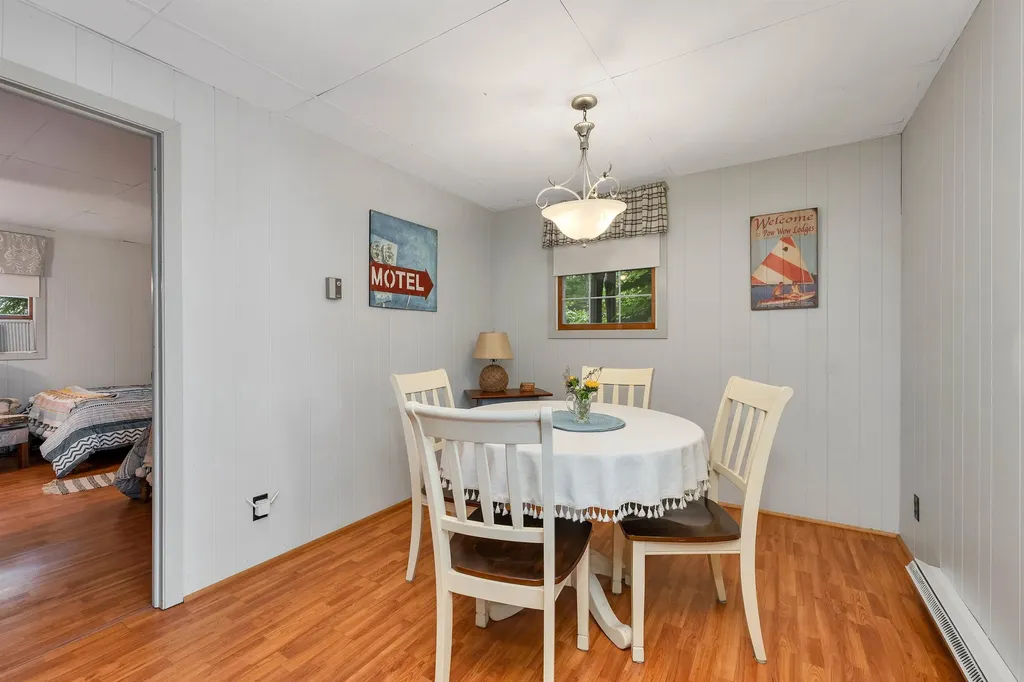 19 Governor Wentworth Highway Tuftonboro NH 03853