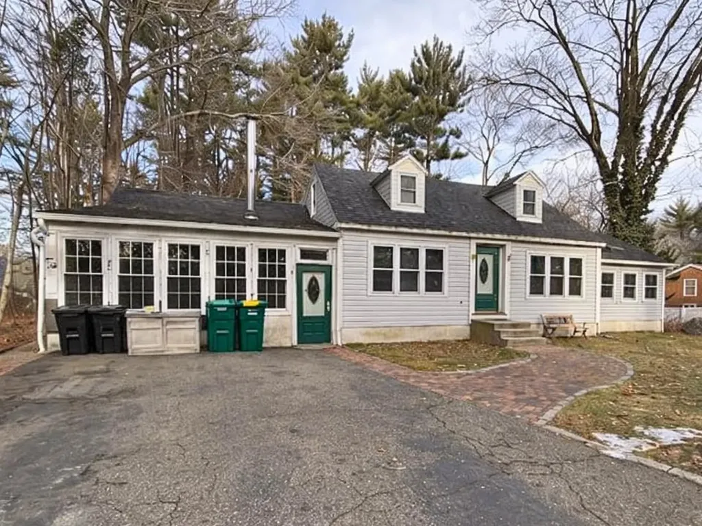 38 Mill Road North Hampton NH 03862