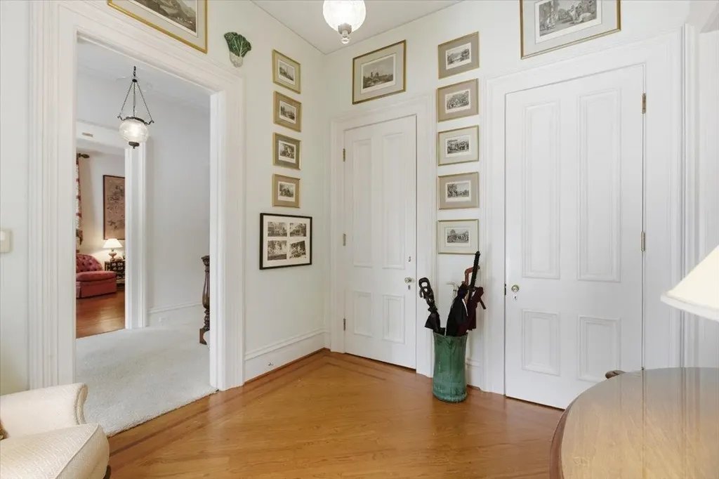 1086 West Road Bennington VT 05201