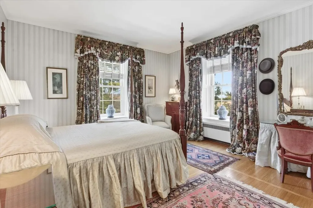 1086 West Road Bennington VT 05201