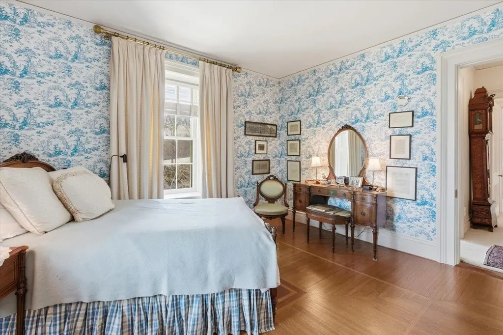 1086 West Road Bennington VT 05201