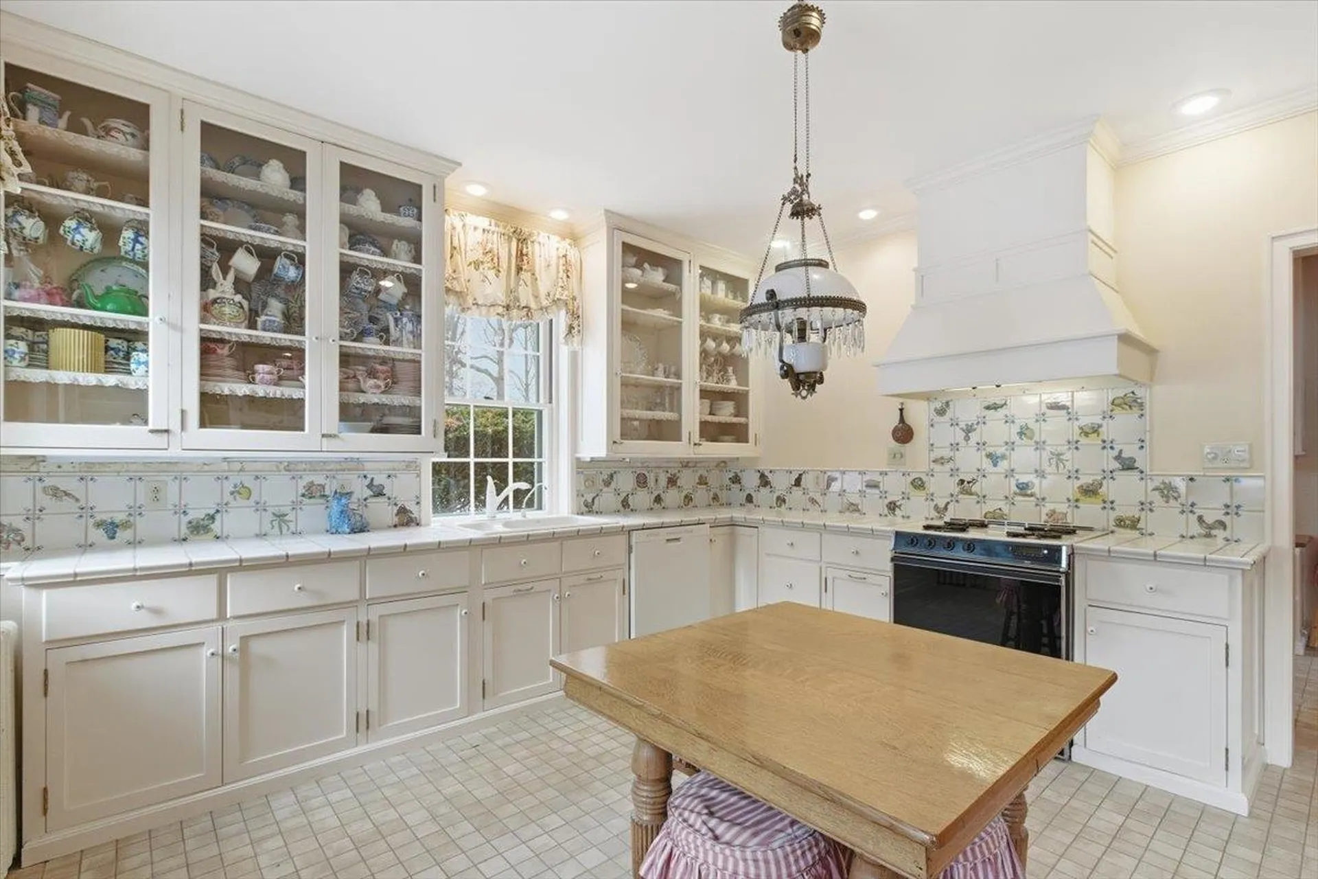 1086 West Road Bennington VT 05201