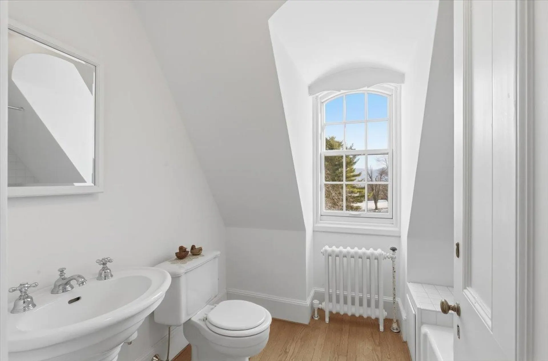 1086 West Road Bennington VT 05201