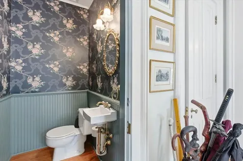 1086 West Road Bennington VT 05201