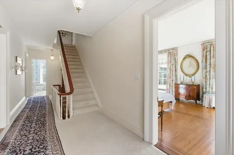 1086 West Road Bennington VT 05201