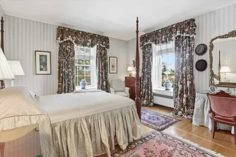 1086 West Road Bennington VT 05201