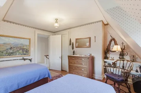 1086 West Road Bennington VT 05201