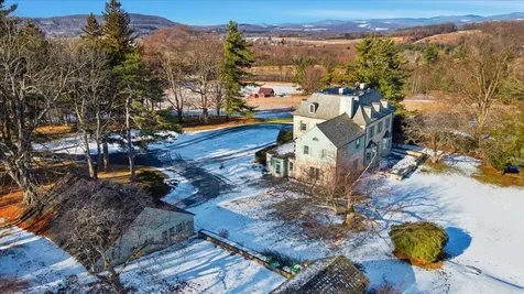 1086 West Road Bennington VT 05201