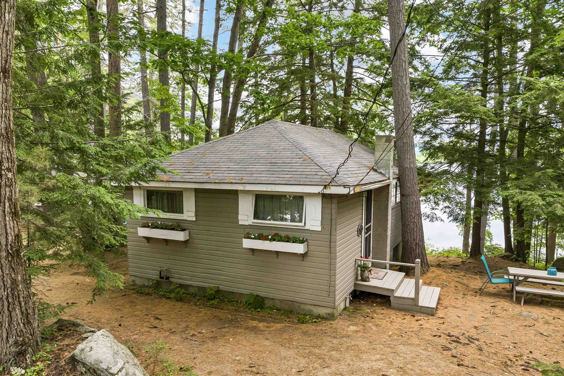 19 Governor Wentworth Highway Tuftonboro NH 03853